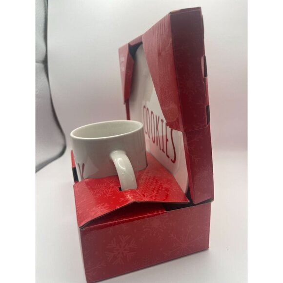 Holiday Style Cookie Plate & Mug Set Christmas Eve Milk & Cookies for Santa - Picture 5 of 6